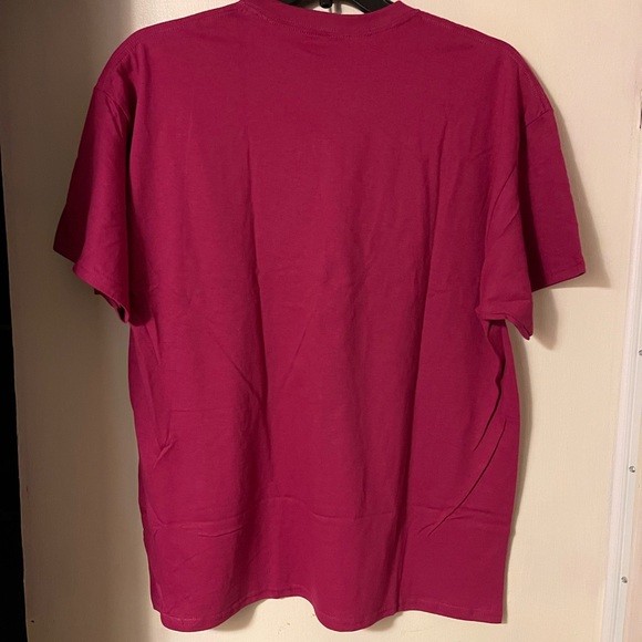 Gildan men’s XL cotton t-shirt. NWT. - Picture 3 of 3